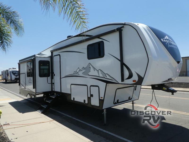 RVs with Outdoor Kitchens
